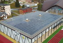 Solare Trainingshalle HCD. Foto: Schweizer Solarpreis 2019