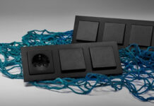 Schneider Electric präsentiert weltweit erste Schalter- und Steckdosenserie aus recyceltem Ozeanplastik. Foto: Schneider Electric