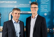 Urs Bobst (links), Leiter Innovation & Partner und Mitglied der Geschäftsleitung, und Patrik Zeiter, Leiter Grundlagen & Schutzrechte, sind die Initiatoren des Nussbaum Trinkwasser-Hygienekonzepts. Foto: zvg