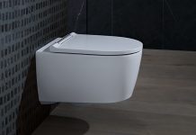 Die Toilette bleibt im Fokus 40 Liter Spülwasser benötigt der Durchschnittsnutzer bei 6 Besuchen auf der Toilette, was einem mittleren Bedarf von knapp 7 Litern entspricht. Foto: Geberit Vertriebs AG