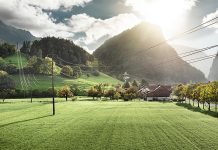 Verteilnetzbetreiber bündeln Kräfte Verteilnetzbetreiber bündeln ihre Kräfte. Foto: BKW Gruppe