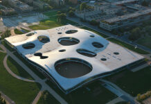 Rolex Learning Center feiert Jubiläum Das Rolex Learning Center der EPFL. Foto: Alain Herzog