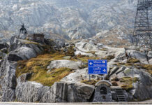 Die alte Freileitung über den Gotthard wird in den neuen Strassentunnel verlegt. Foto: Walter Röllin/Pixabay