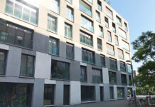 Ob und wie ein Haus von Nachbargebäuden verschattet wird, hat einen Einfluss auf die Behaglichkeit. Die Experten der HSLU raten deshalb, Gebäude fassadenweise zu planen. Foto: HSLU