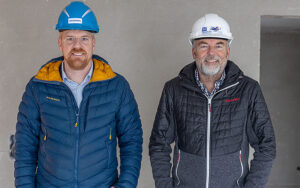 Nussbaum Mitarbeiter Simon Scheidegger mit Geschäfts- und Projektleiter Markus Kreienbühl von Walter Weber AG.