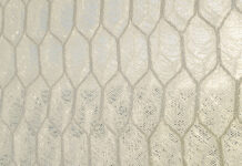 Blick durch ein Hydroskin-Element. Foto: ILEK, Christina Eisenbarth