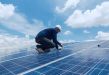 Sicherstellung der Energieversorgung Ebenfalls im Fokus der Tagung stand die Rolle der Schweiz beim Wiederaufbau einer europäischen PV-Industrie. Foto: Adobe Stock