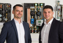 Gut gerüstet für die Zukunft: Mit Blasko Susnja (l.) und Stefan Radevic stehen zwei ausgewiesene Experten Fachplanern und Kunden mit Rat und Tat zur Seite. Foto: Taconova Group AG