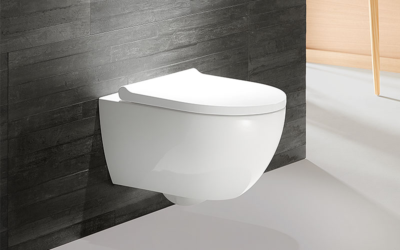 Neben den inneren Werten überzeugt das neue Geberit Acanto WC auch äusserlich: Das elegante WC fügt sich harmonisch in jedes Bad ein. Foto: zvg