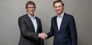 Matthias Rebellius, Mitglied des Vorstands der Siemens AG und CEO von Smart Infrastructure; Dolf van den Brink, CEO und Vorstandsvorsitzender von HEINEKEN. Foto: zvg