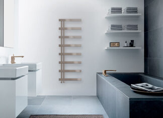 Zehnder Alban – ein zeitlos schöner Design-Badheizkörper für Puristen. Dank der neuen PVD-Beschichtung (PVD= „Physical Vapor Deposition“), entsteht eine gleichmässige Oberfläche, die robust gegen Korrosion ist. Foto: Zehnder Group Schweiz AG