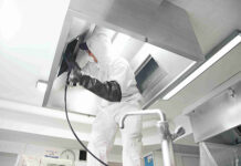 Gesunde und saubere Luft in privaten und öffentlichen Räumen, an Arbeitsplätzen und Produktionsstätten – vom kleinen Frischluftventilator über Minergie- und Industrielüftungen bis zum Kühlturm. Foto: zvg