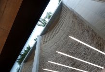 ETH Forschungsgebäude GLC und Sporthallenprovisorium im Gloriarank. Foto: Manuel Pestalozzi