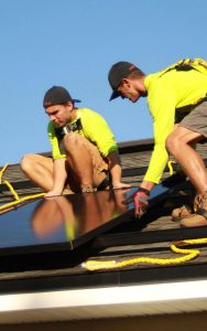 Suissetec kämpft für einen Wettbewerb mit gleich langen Spiessen. Foto: Raze Solar / Unsplash