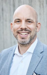 Boris Bischoff, seit 1. Juni 2025 CEO der InstallerGroup Schweiz, verfügt über 20 Jahre Erfahrung in der Gebäudetechnik- und Energiebranche. Der gelernte Sanitärmonteur leitete zuletzt die Niederlassung Winterthur der Hälg Group. Foto: InstallerGroup