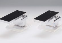 Links das Original von Hansgrohe SE, Schiltach, Deutschland, rechts die Fälschung eines Chinesischen Fälscher-Netzwerks in Kaiping / Guangdong, VR China. Der Vertrieb erfolgte über diverse Online-Shops, u.a. auf taobao.com. Foto: Aktion Plagiarius e.V.