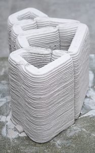 Die 3D-gedruckten Strukturen brauchen weniger Material und kommen ohne Stahlbewehrung aus. Foto: Empa