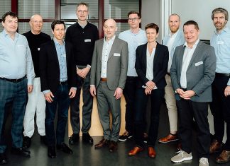 Thermische Netze zum Kühlen: umweltfreundlich und effizient Die Referenten am 22. IGE-Seminar. Foto: Daniel Dyntar Photography