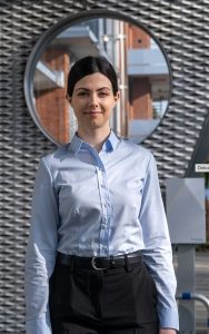 «Empa Entrepreneur Fellow» 2026 Alessia Cesarini entwickelt klimafreundliches Benzin für bestehende Motoren und Tankstellen. Foto: Empa