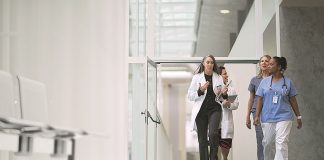 Dormakaba stärkt Position im Gesundheitswesen Dormakaba sichert sich Aufträge und stärkt Position im Gesundheitswesen. Foto: zvg