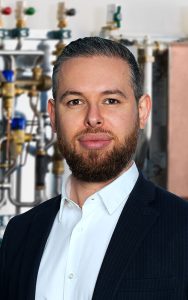 Pal Nikollbibaj verstärkt als Planerberater Schweiz & Account Manager Österreich das Vertriebsteam von Taconova. Foto: Taconova Group AG