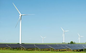 Erneuerbare Energien stehen im Zentrum der Aktivitäten der BKW und von Volterres in Frankreich. Symbolbild, Westend51/Jana Maenz