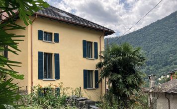 Im Valle di Blenio, einem Tessiner Tal, ist ein Haus im Ortskern aus dem Jahr 1909 entsprechend den aktuell geltenden Normen renoviert worden. Foto: Studio MHA