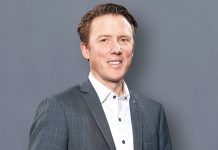 Martin Everts wird neuer CEO von IWB. Foto: Sara Keller/Bearbeitung IWB