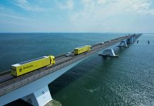 Solarzellen auf Fahrzeugen könnten Strombedarf senken Insbesondere Lieferwagen, Lkw und Anhänger verfügen über viel Dachfläche und ver-brauchen gleichzeitig viel Energie für Kühlung, Heizung und Hilfsaggregate. Integrierte Solar-module kann für eine größere Reichweite, einen geringeren Dieselverbrauch und niedrigere Be-triebskosten sorgen. Foto: IM Efficiency