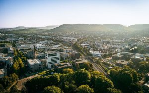 Ziel ist der Aufbau eines europäischen Kompetenzstandorts, der Forschung, Innovation und Wissenstransfer eng miteinander verbindet und die internationale Vernetzung der ETH Zürich im Be-reich der Digitaltechnologien ergänzt und stärkt. Foto: ETH Zürich Campus Heilbronn