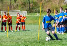 toplehrstellen.ch wird Titelsponsor der MS Sports Football Camps Ab 2027 übernimmt suissetec mit dem Brand toplehrstellen.ch das Titelsponsoring der Football Camps von MS Sports. Foto: suissetec